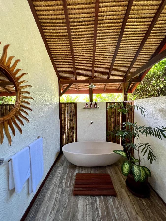 Burudika Bungalows Selong Belanak Exterior photo